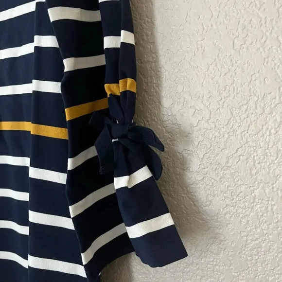 Ann Taylor Factory Dress Stripe Sheath Knee Length Stripe Bell Sleeve XS Work - Picture 4 of 8